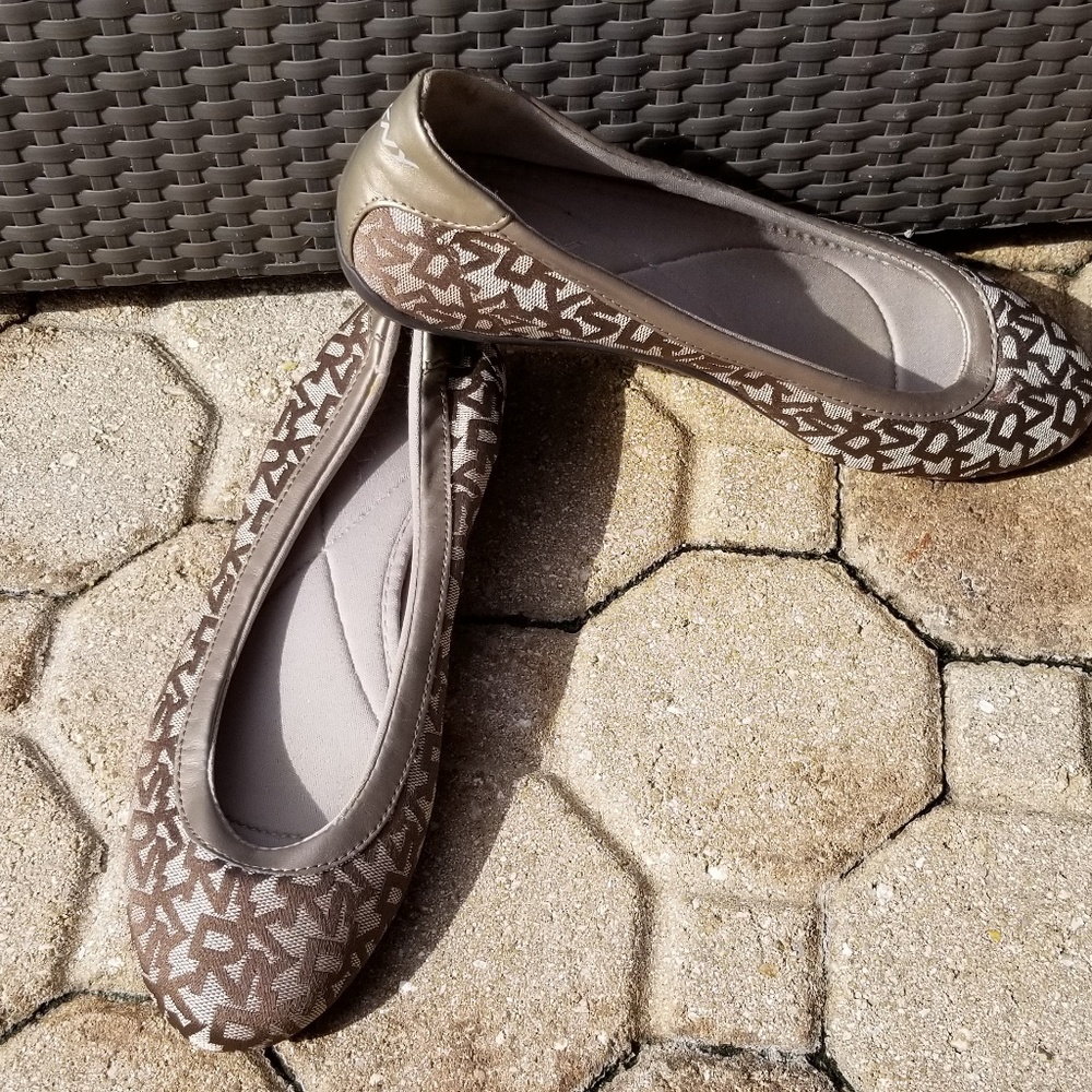 DKNY Ballet Flats Size 8.5